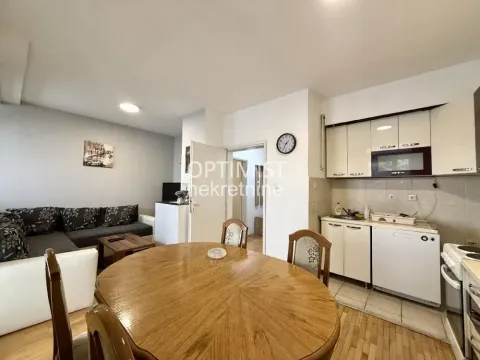 Rent, three bedroom apartment, 70m², Profesorska Kolonija, Palilula Sve Podlokacije - image 2