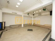 Izdavanje, poslovni prostor, 1000m², Centar, Podgorica - image 55