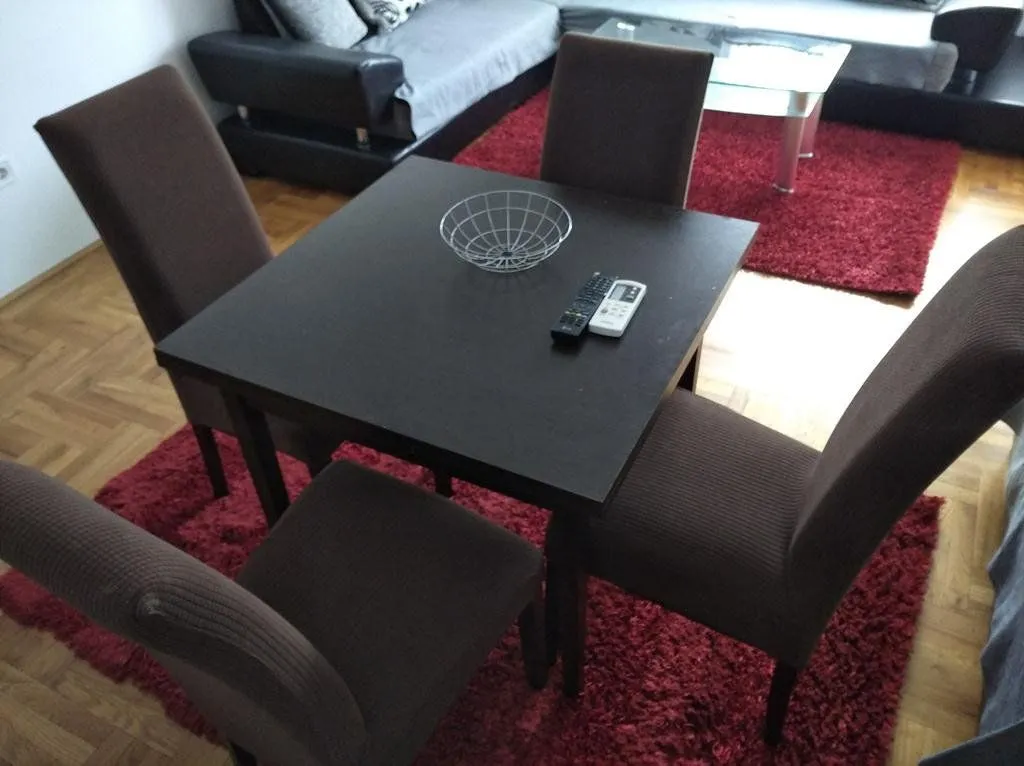 Izdavanje, jednosoban stan, 50m², City Kvart, Podgorica