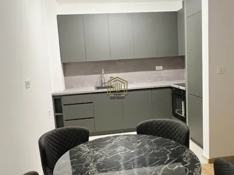 Prodaja, dvosoban stan, 69m², City Kvart, Podgorica - image 3