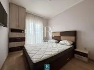Izdavanje, jednosoban stan, 46m², City Kvart, Podgorica - image 9