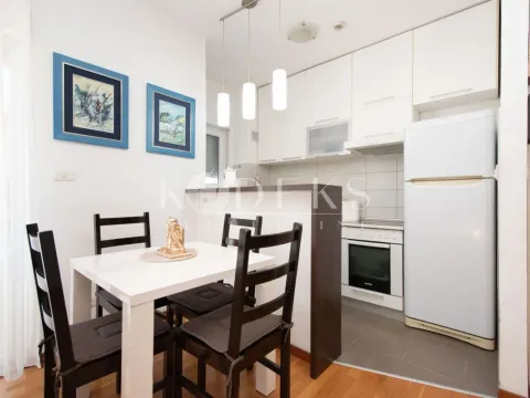 Rent, two bedroom apartment, 63m², City Kvart, Podgorica - image 3