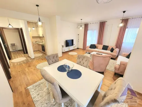 Prodaja, dvosoban stan, 85m², Velji Vinogradi, Budva - image 4