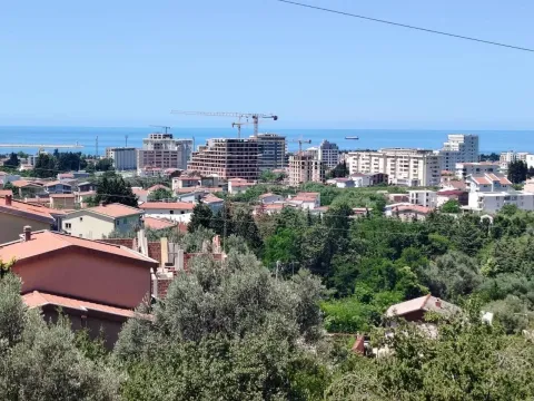 Prodaja, kuća, 350m², Bar, Crna Gora - image 2