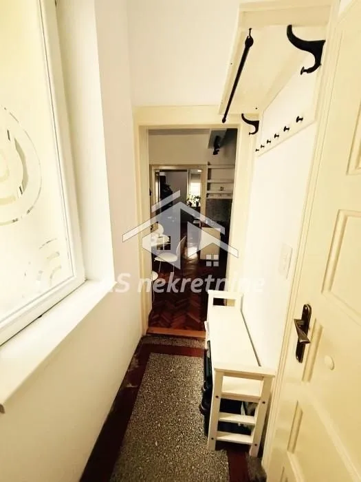 Rent, apartment, 68m², Kalenić Pijaca, Vračar Sve Podlokacije