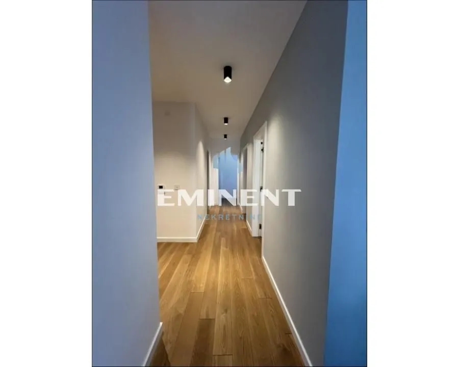 Rent, four bedroom apartment, 113m², Savski Venac, Beograd