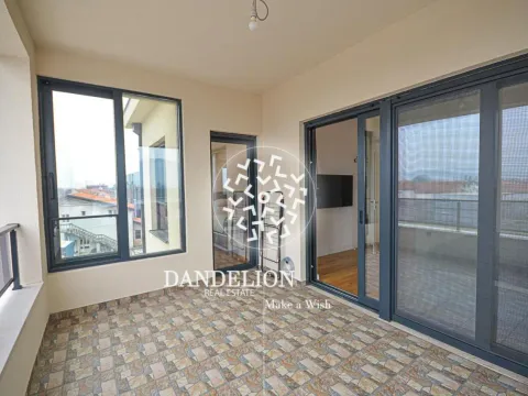 Izdavanje, kuća, 180m², Gornja Gorica, Podgorica - image 45