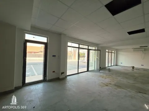 Rent, office space, 232m², Leštane, Grocka - image 9