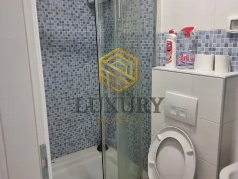 Izdavanje, dvosoban stan, 68m², City Kvart, Podgorica - image 9