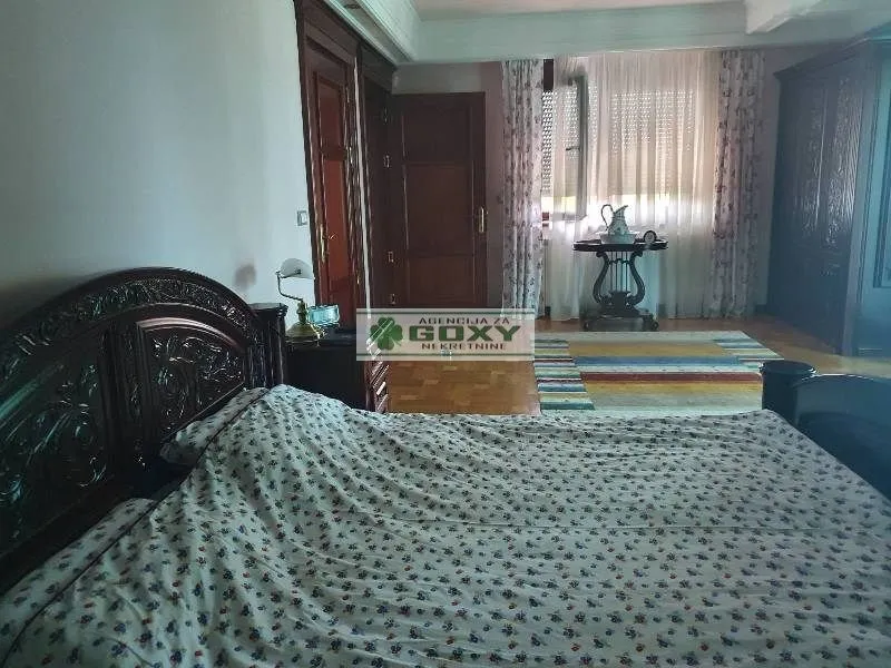 Prodaja, kuća, 1218m², Vrnjačka Banja, Srbija