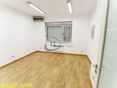 Prodaja, dvosoban stan, 50m², Stari Grad, Beograd - image 3