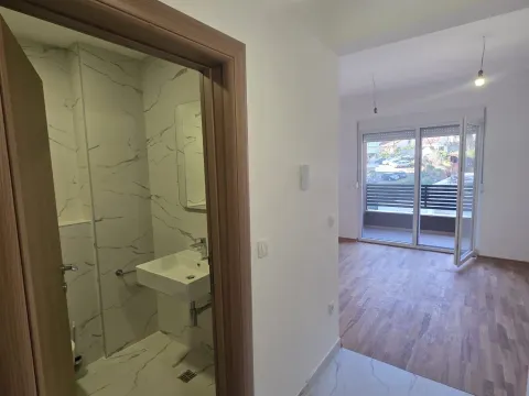 Prodaja, jednosoban stan, 26m², Lazi, Budva - image 8