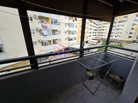 Izdavanje, dvosoban stan, 70m², Stari Aerodrom, Podgorica - image 19