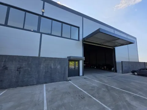 Izdavanje, poslovni prostor, 5000m², Batajnica, Beograd - image 5