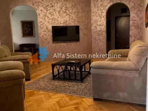 Izdavanje, dvosoban stan, 58m², Kalenić Pijaca, Vračar Sve Podlokacije - image 4