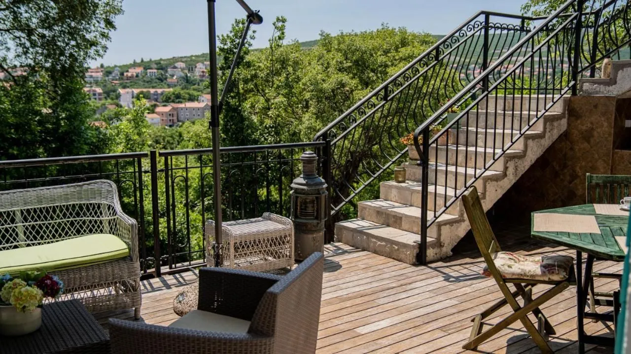 Prodaja, kuća, 150m², Milovići, Tivat