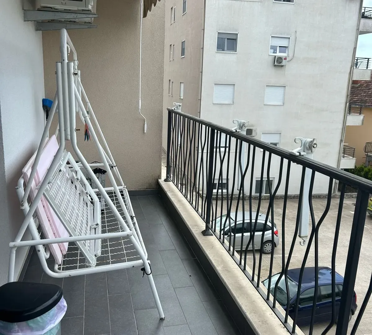 Prodaja, dvosoban stan, 70m², Centar, Tivat