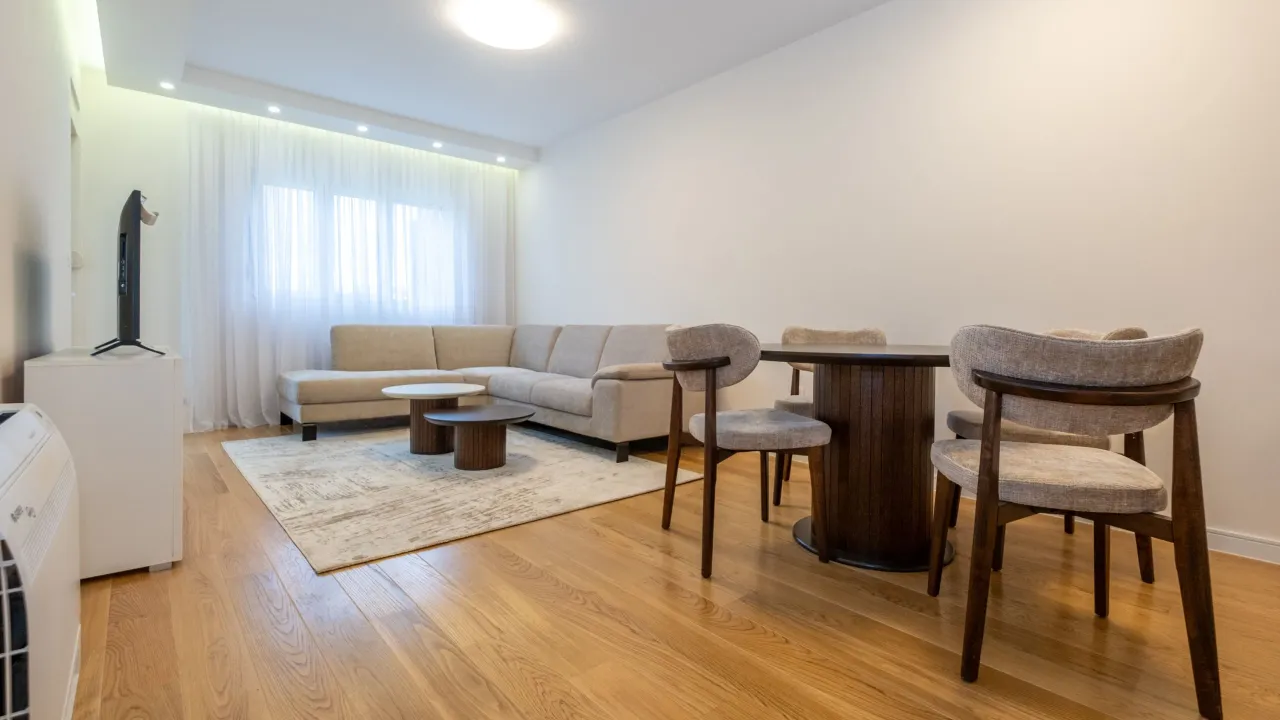 Rent, two bedroom apartment, 72m², Central Point, Podgorica