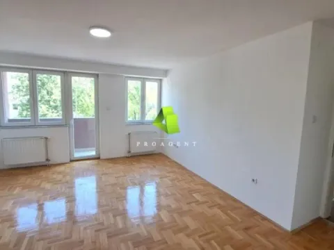 Izdavanje, poslovni prostor, 73m², Dom zdravlja, Niš - image 2