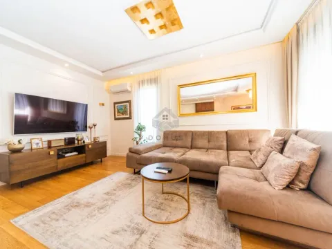 Two Bedroom Apartment for Sale, 74m2, Blok 9, Podgorica Two Bedroom Apartment for Sale, 74m2, Blok 9, Podgorica
