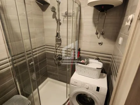 Prodaja, jednosoban stan, Stari Aerodrom, Podgorica - image 7