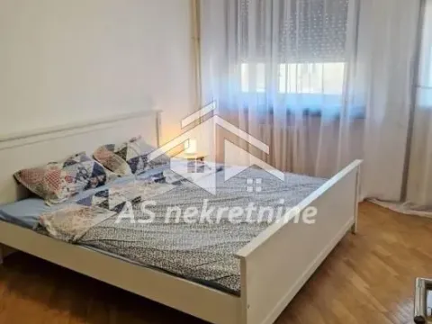 Izdavanje, četvorosoban stan, 102m², Vračar Hram, Vračar Sve Podlokacije - image 13