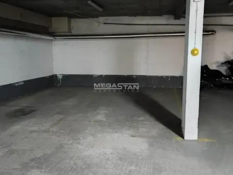 Izdavanje, dvosoban stan, 57m², Profesorska Kolonija, Palilula Sve Podlokacije - image 10