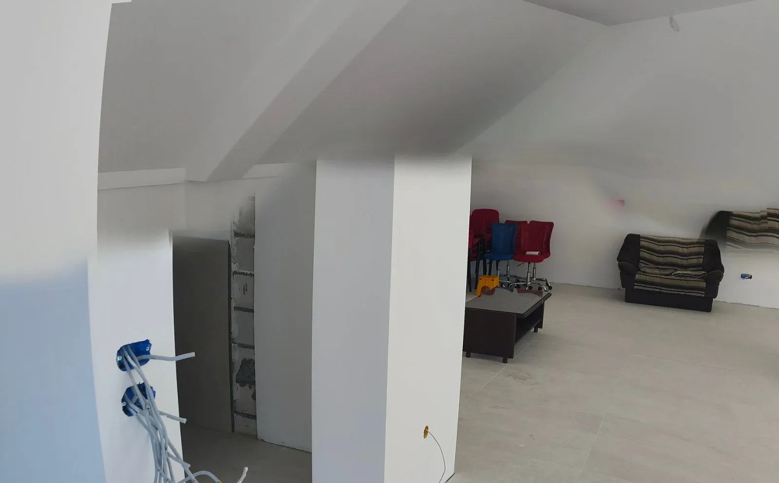 Prodaja, trosoban stan, 140m², Centar, Loznica