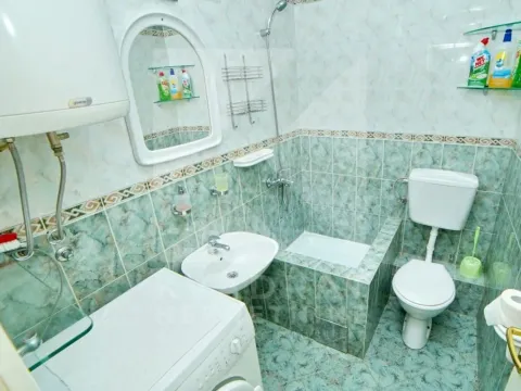 Rent, one bedroom apartment, 40m², Preko Morače, Podgorica - image 10