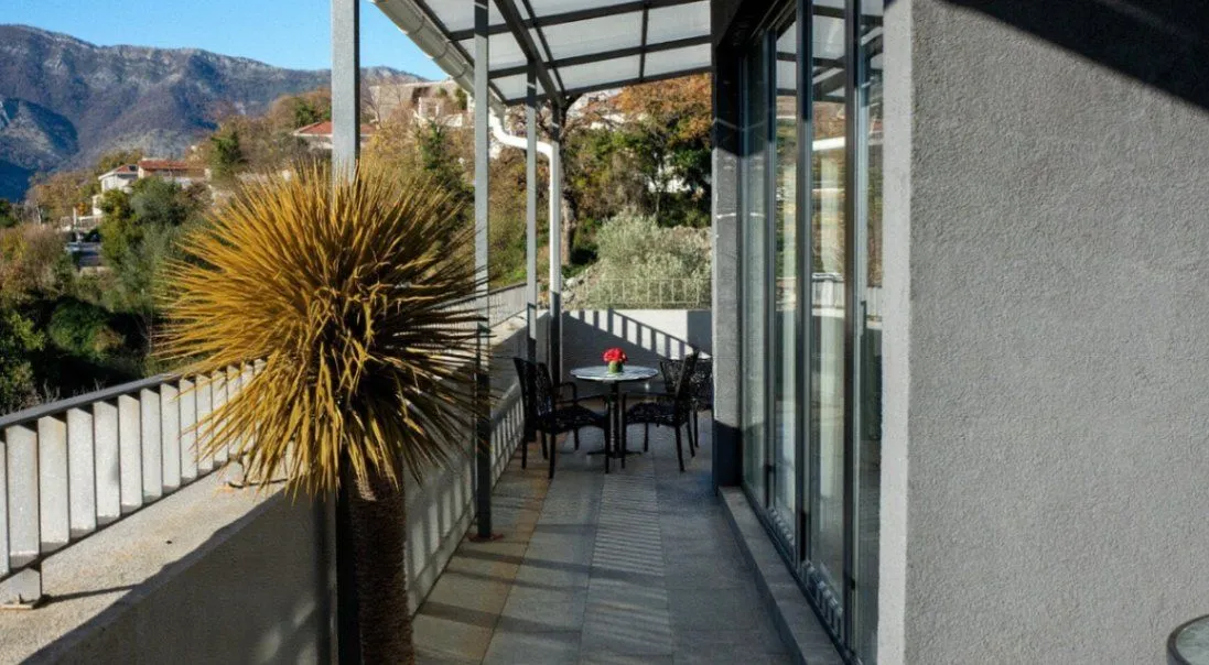 Prodaja, trosoban stan, 129m², Donja Lastva, Tivat