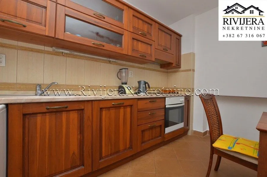 Prodaja, dvosoban stan, 79m², Centar, Herceg Novi