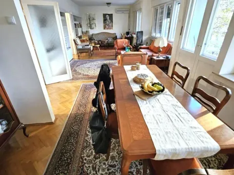 Stan in Kalenić Pijaca