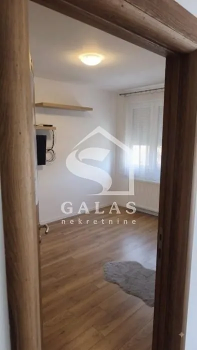 Izdavanje, dvosoban stan, 48m², Miljakovac, Rakovica