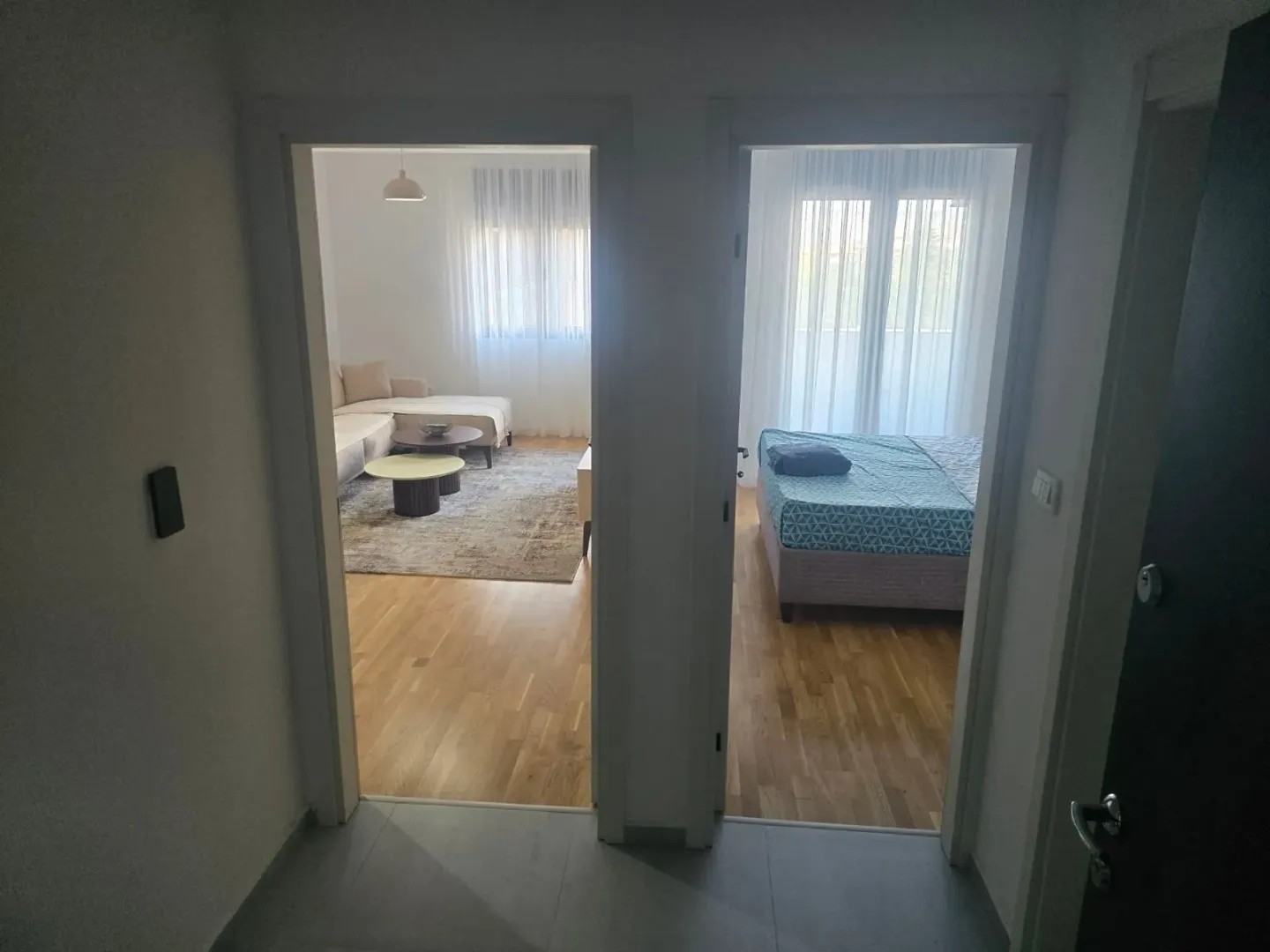Izdavanje, jednosoban stan, 47m², Stari Aerodrom, Podgorica