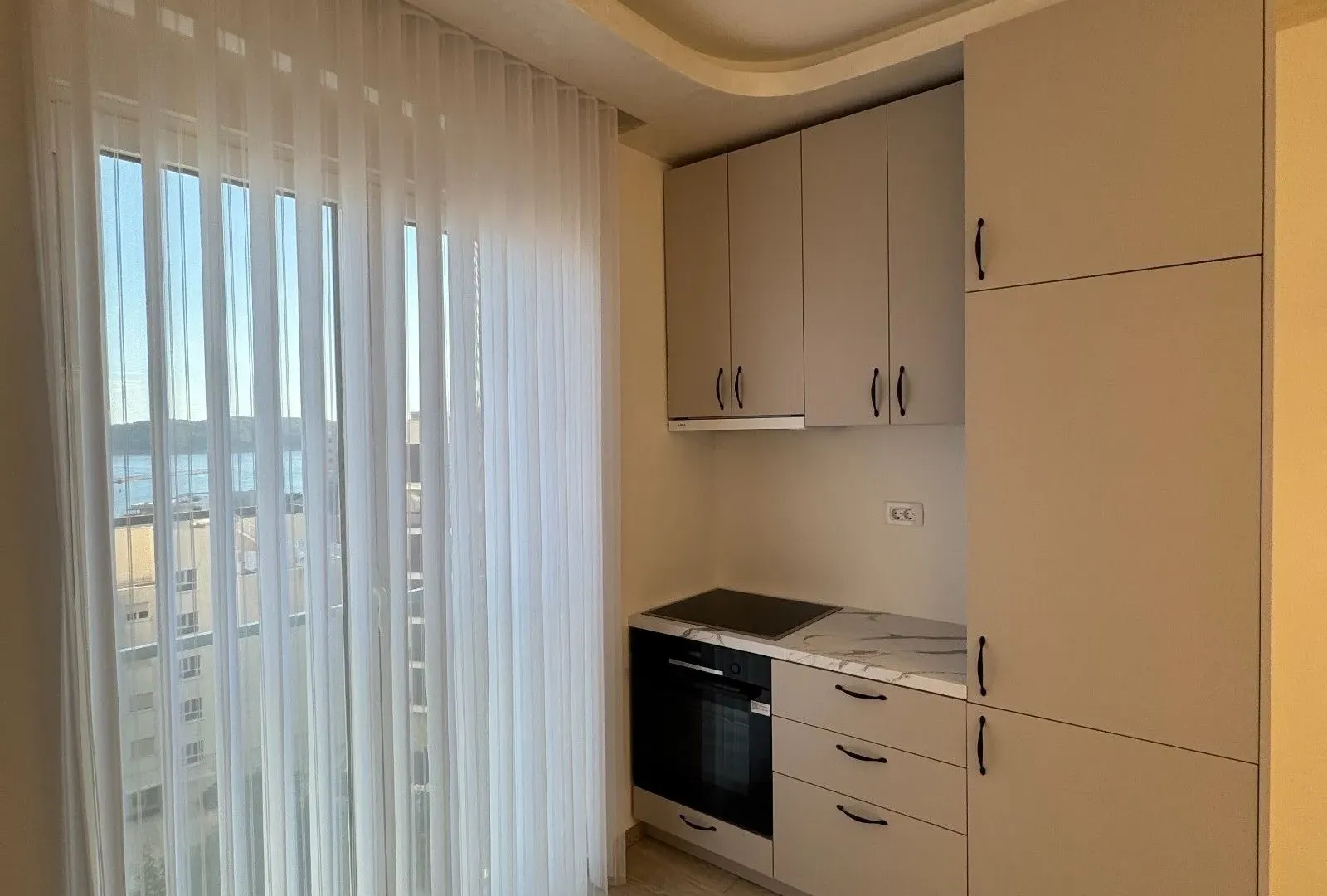 Sale, two bedroom apartment, 74m², Bečići, Budva