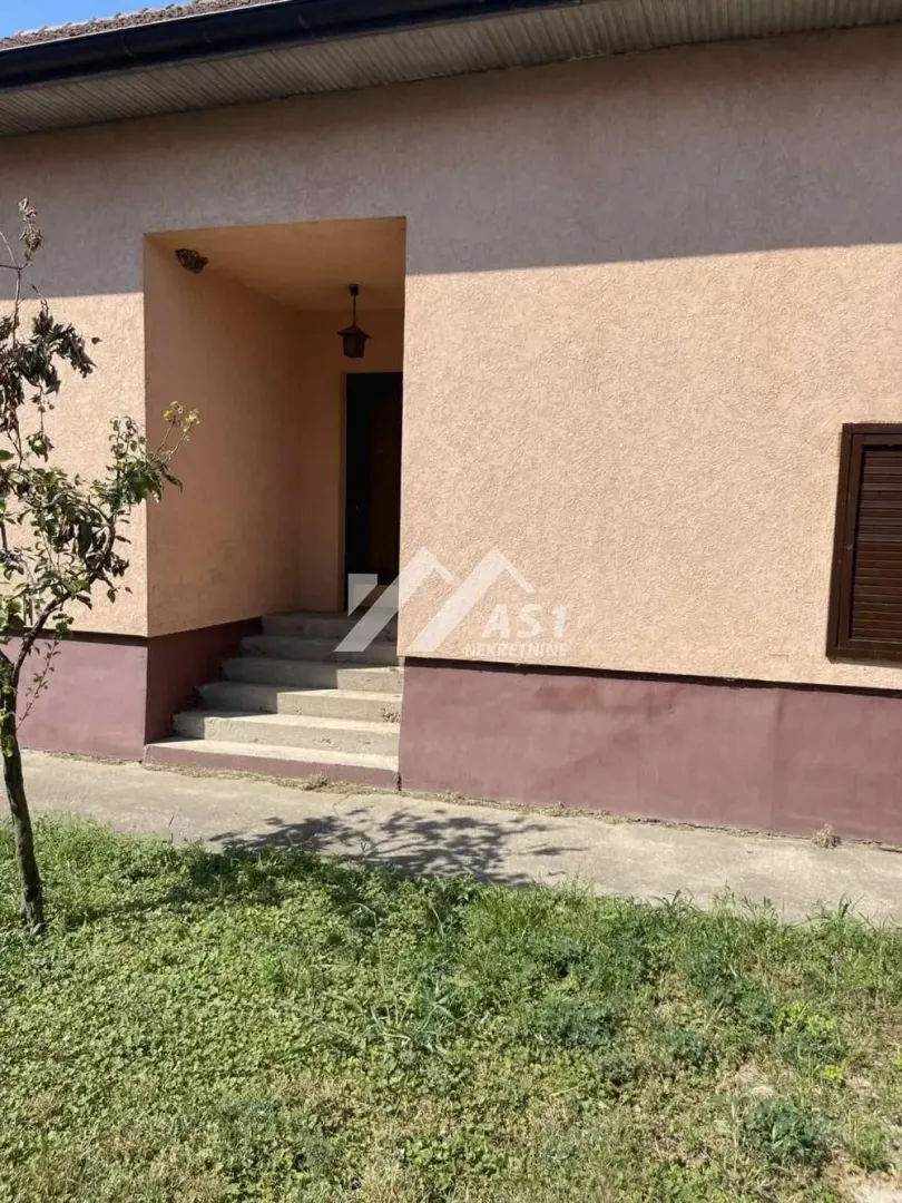 Izdavanje, kuća, 100m², Veternik, Novi Sad Sve Podlokacije