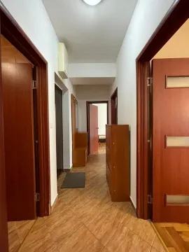 Rent, one bedroom apartment, 60m², Blok 9, Podgorica - image 11