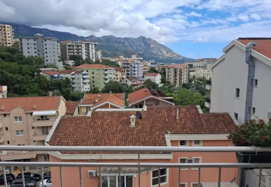 Sale, one bedroom apartment, 59m², Bečići, Budva