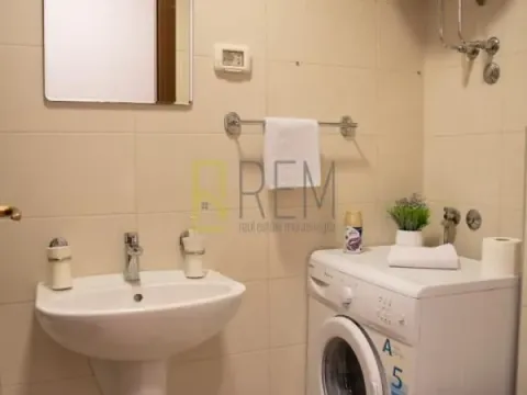 Sale, studio apartment, 33m², City Kvart, Podgorica - image 4