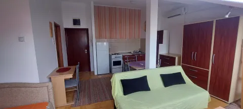 Prodaja, garsonjera, 38m², Centar, Niš - image 2