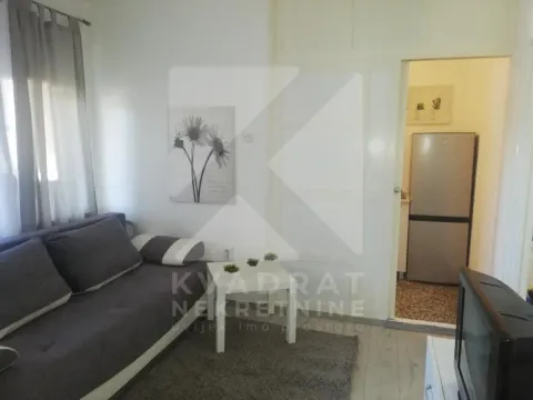 Rent, studio apartment, 29m², Preko Morače, Podgorica - image 1