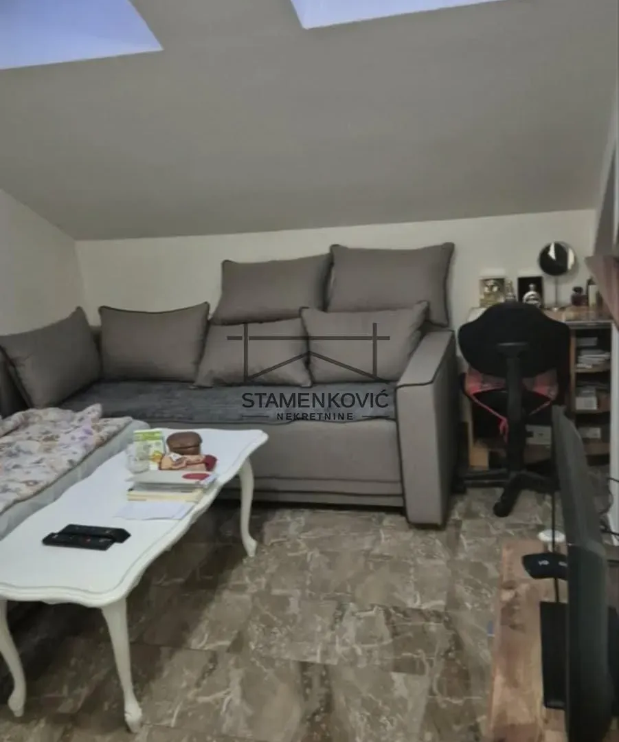 Sale, three bedroom apartment, 80m², Bulevar Oslobodjenja, Novi Sad Sve Podlokacije