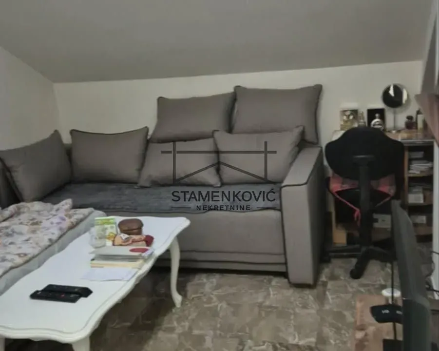 Prodaja, trosoban stan, 80m², Bulevar Oslobodjenja, Novi Sad Sve Podlokacije