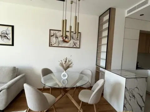 Rent, two bedroom apartment, 50m², Stari Grad, Beograd - image 2