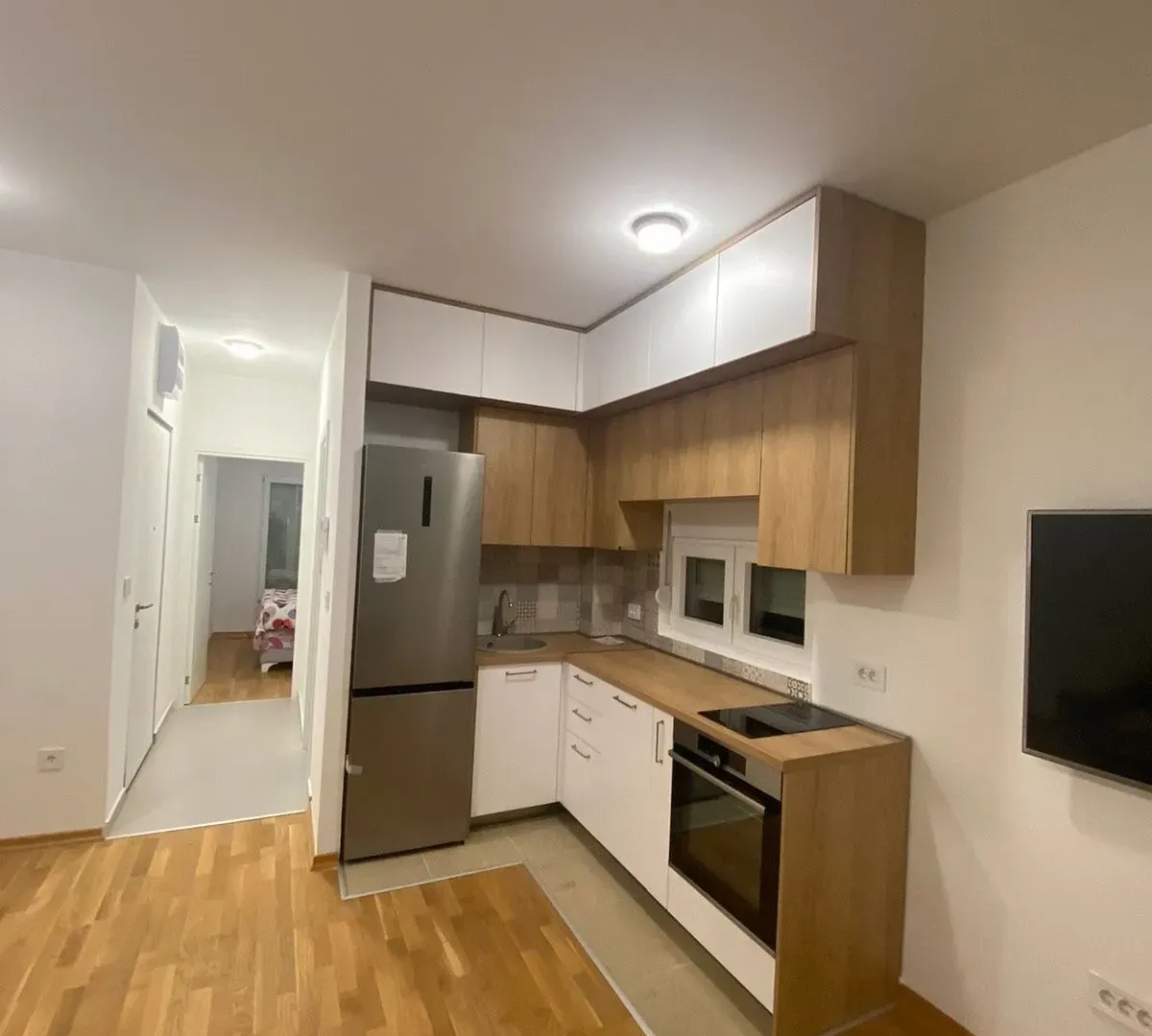 Rent, one bedroom apartment, 40m², Stari Aerodrom, Podgorica