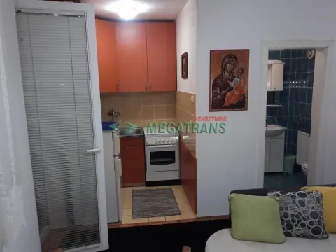 Izdavanje, jednosoban stan, 32m², Grbavica, Novi Sad Sve Podlokacije - image 8