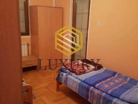 Rent, apartment, 120m², Zlatica, Podgorica - image 16