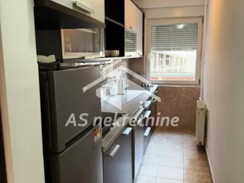 Rent, three bedroom apartment, 69m², Palilula Sve Podlokacije, Beograd - image 9