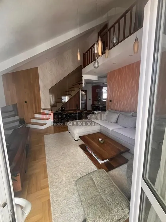 Prodaja, trosoban stan, 85m², Čubura, Beograd