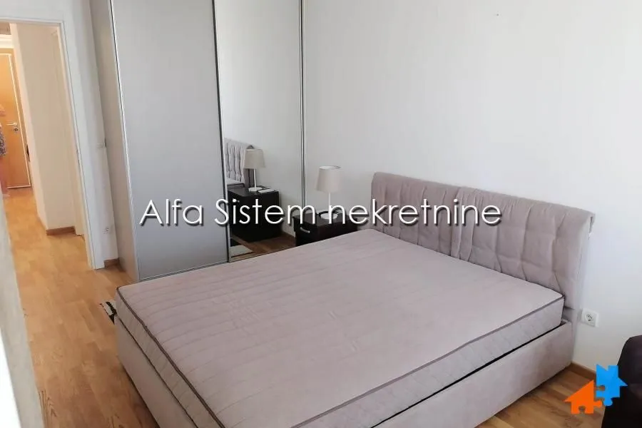 Rent, two bedroom apartment, 67m², Novi Beograd Sve Podlokacije, Beograd